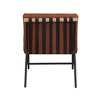 Poltroncina accent senza braccioli in similpelle nera, struttura in metallo verniciato a polvere nero – 1 posto