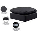 Pouf quadrato in pelle vegana nera, gambe color espresso – Posti a sedere: 1